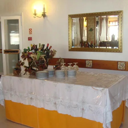 Santa Rita 2*