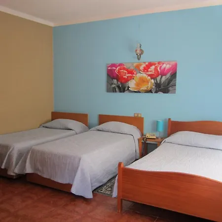 Santa Rita 2* مونتي ريال